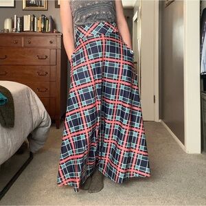 Stretchy Tartan Maxi Skirt